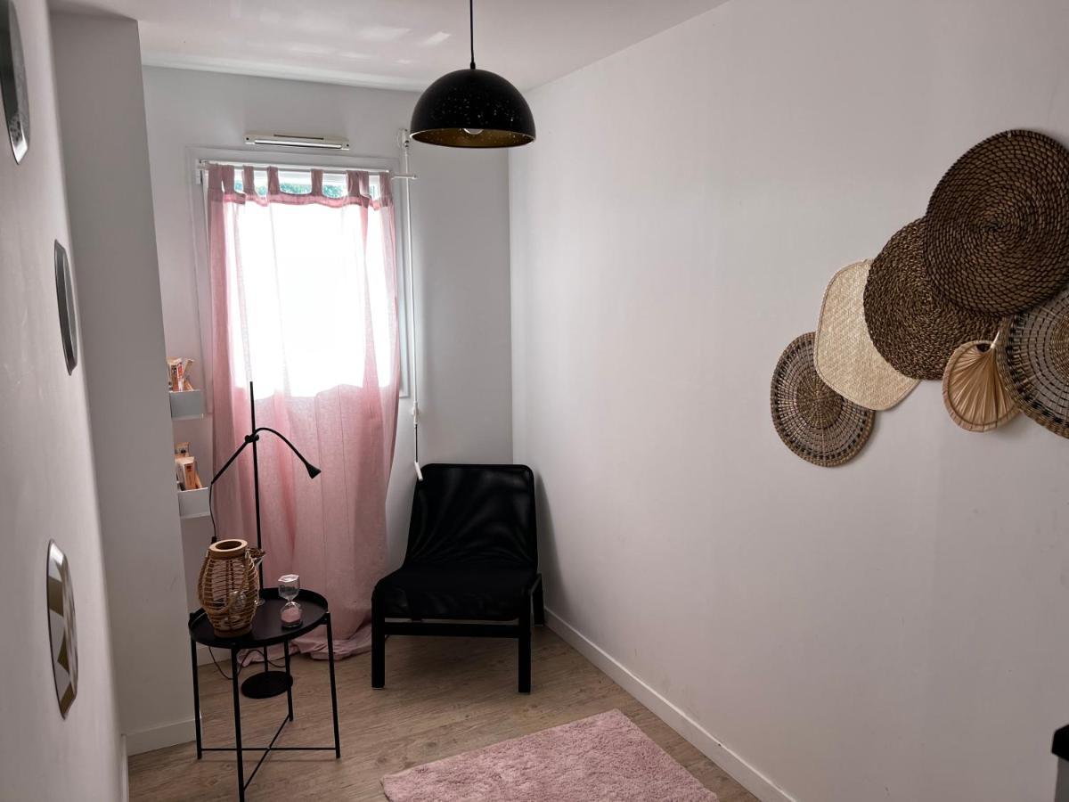 Maison Familiale 4 Chambres Avec Jardin Et Piscine Saint-Aignan-Grand-Lieu ภายนอก รูปภาพ